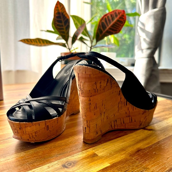 Aldo Leather Summer Wedges - Picture 4 of 5